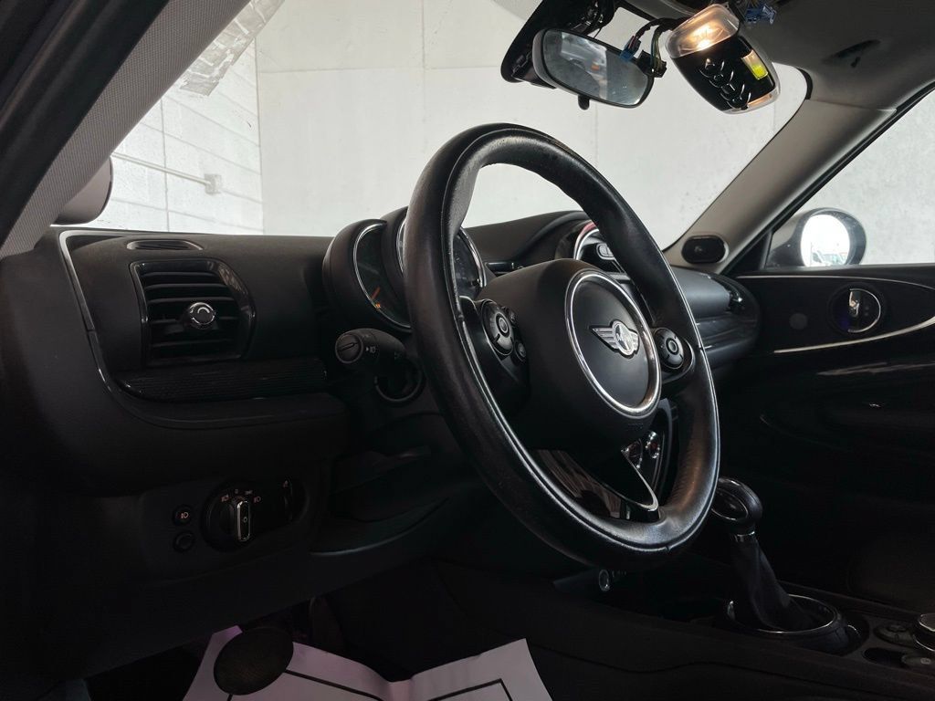 Used 2017 MINI Cooper Clubman S AWD/4WD image 19