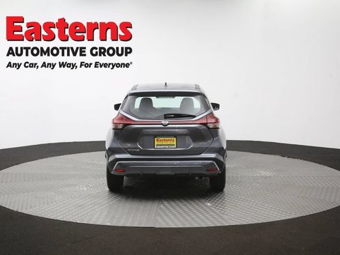 Used 2023 Nissan Kicks S FWD image 35