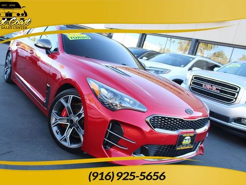 Used 2018 Kia Stinger GT1 RWD image 1
