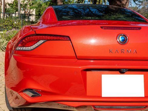 Used 2018 Karma Revero Luxury RWD image 62