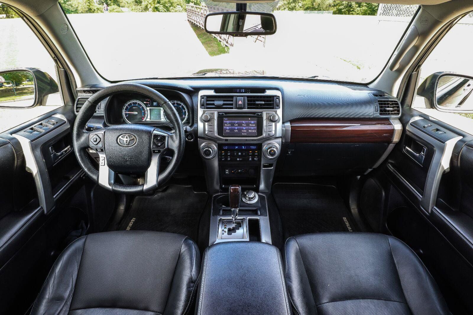 Used 2014 Toyota 4Runner Limited AWD/4WD image 2