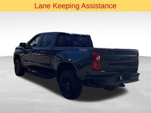 Used 2022 Chevrolet Silverado 1500 Custom Trail Boss w/ LPO, Dark Essentials Package AWD/4WD image 5