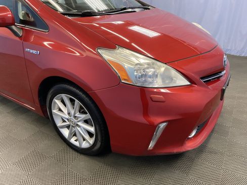 Used 2013 Toyota Prius V image 45