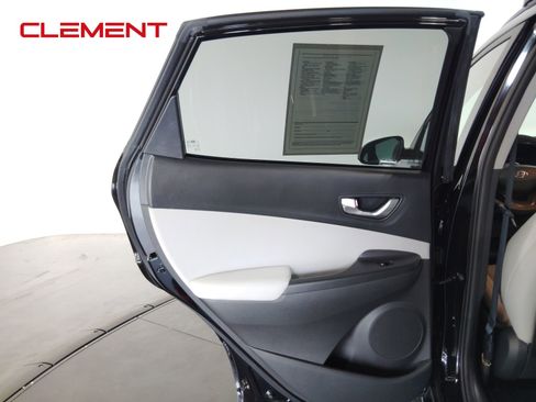 Used 2022 Hyundai Kona Limited image 34