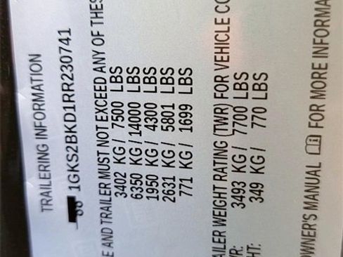 Used 2024 GMC Yukon SLT image 35