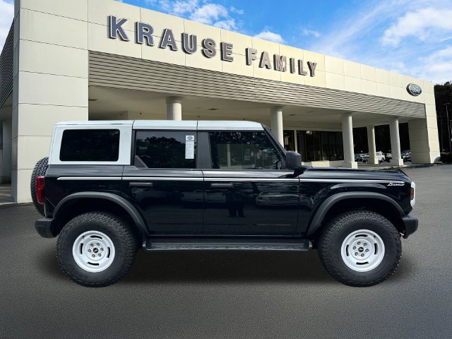 New 2026 Ford Bronco Heritage Edition AWD/4WD image 9