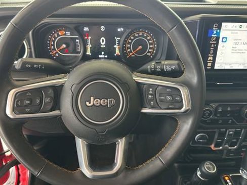 Used 2024 Jeep Wrangler Sahara w/ Technology Group image 11