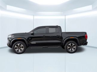 Used 2024 GMC Canyon Elevation w/ Convenience Package video 2