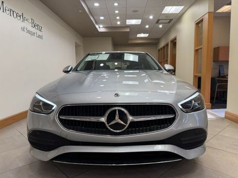 Used 2025 Mercedes-Benz C 300 Sedan image 2