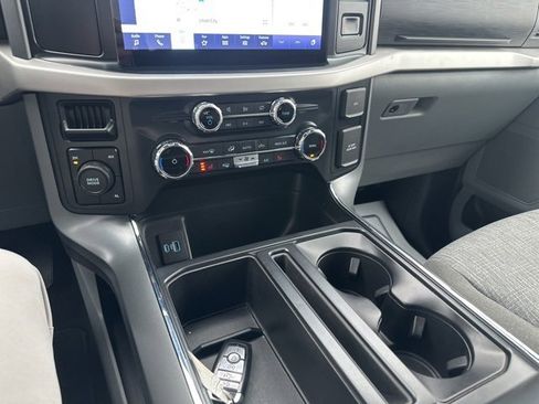 Used 2022 Ford F150 XLT w/ Equipment Group 302A High image 37