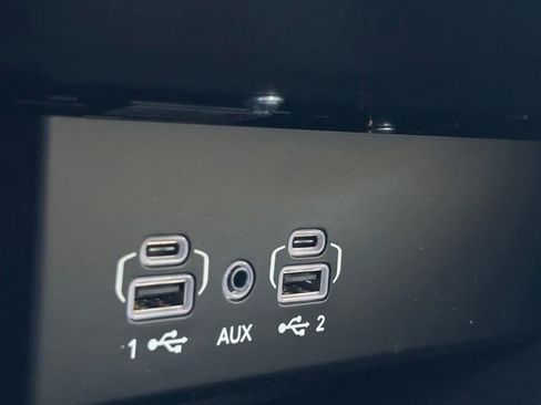 New 2026 Jeep Grand Wagoneer Limited w/ Premium Group II image 40