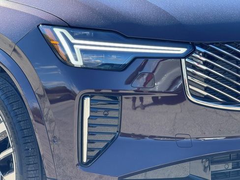 New 2025 Volvo XC90 B6 Ultra w/ Protection Package Premier image 3