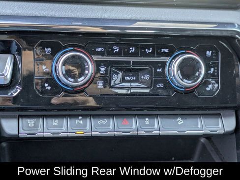 Used 2024 GMC Sierra 2500 AT4 w/ AT4 Premium Plus Package image 17