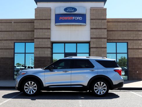 Certified 2020 Ford Explorer Limited w/ Class III Trailer Tow Package RWD image 9