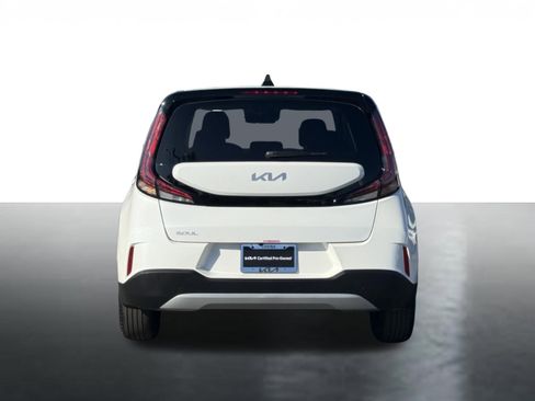 Certified 2025 Kia Soul LX image 7