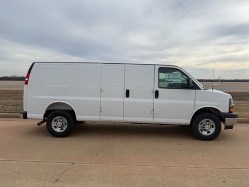 New 2025 Chevrolet Express 3500 Extended w/ Driver Convenience Package RWD image 2