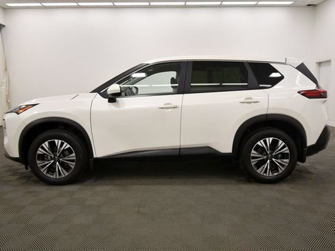 Used 2023 Nissan Rogue SV AWD/4WD image 4