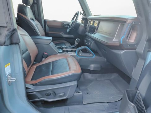 Used 2022 Ford Bronco Outer Banks image 24