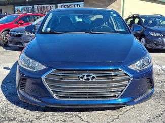 Used 2017 Hyundai Elantra SE video 2