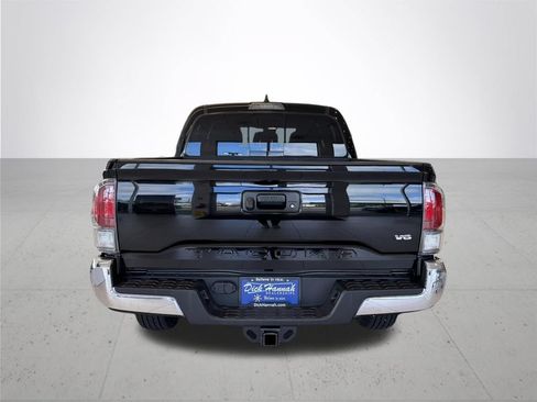 Used 2023 Toyota Tacoma TRD Off-Road AWD/4WD image 8