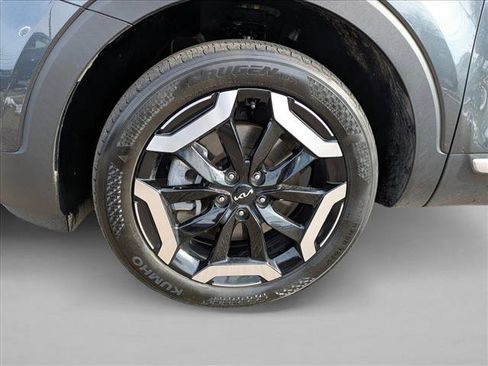 Used 2023 Kia Telluride S image 23