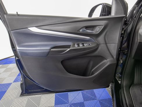 Used 2022 Chevrolet Bolt EUV Premier image 13