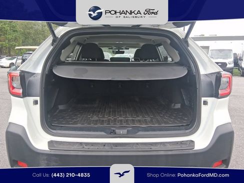 Used 2025 Subaru Outback Premium AWD/4WD image 9