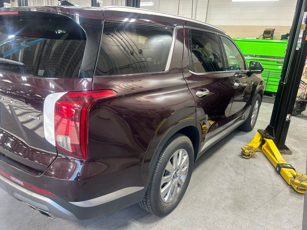 Used 2024 Hyundai Palisade SEL AWD/4WD image 3