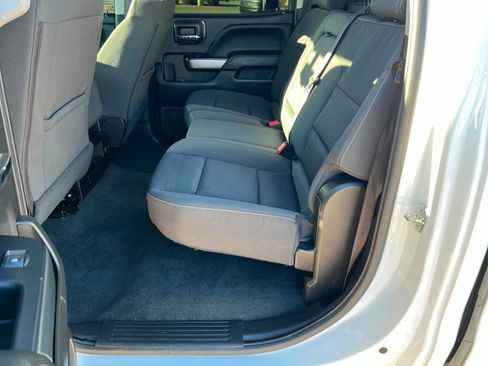 Used 2018 Chevrolet Silverado 1500 LT w/ All Star Edition image 21