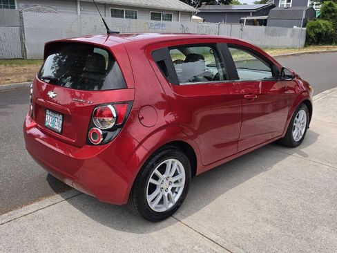 Used 2012 Chevrolet Sonic LT FWD image 5