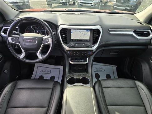 Used 2021 GMC Acadia SLT image 3