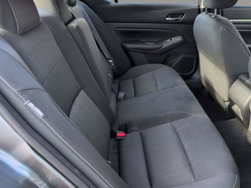 Used 2022 Nissan Altima 2.5 SV FWD image 37