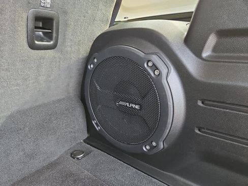 Used 2023 Jeep Wrangler Unlimited Sahara w/ Cold Weather Group AWD/4WD image 34