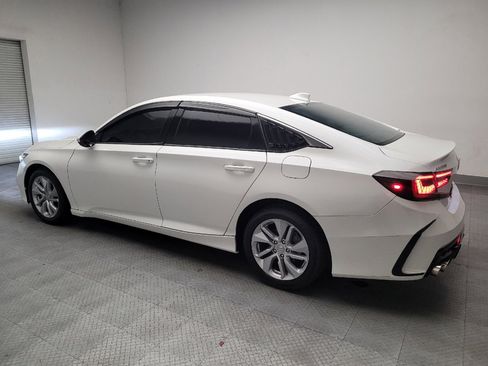 Used 2020 Honda Accord LX image 3