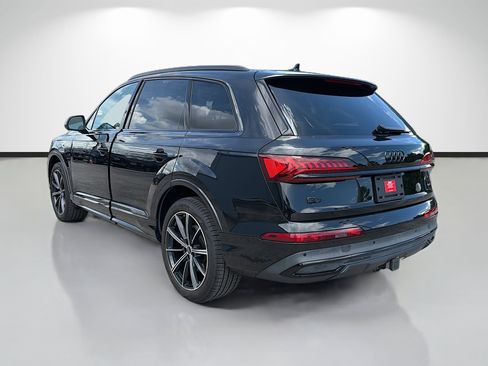 Used 2023 Audi Q7 3.0T Premium Plus w/ Premium Plus Package AWD/4WD image 5