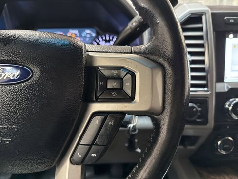 Used 2017 Ford F250 Lariat w/ Lariat Value Package image 18