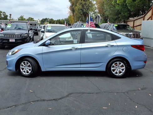 Used 2013 Hyundai Accent GLS FWD image 4