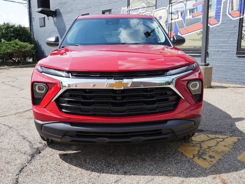New 2026 Chevrolet TrailBlazer LS w/ LS Convenience Package FWD image 2