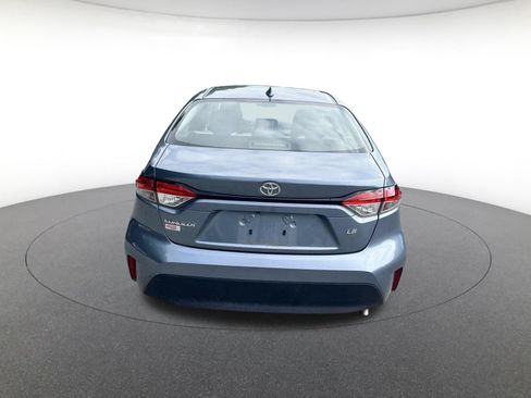 Used 2024 Toyota Corolla LE FWD image 4