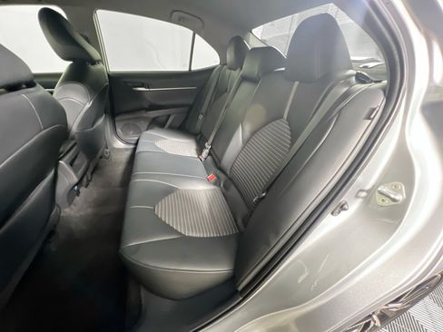 Used 2022 Toyota Camry SE FWD image 28
