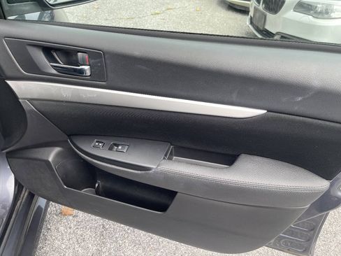 Used 2014 Subaru Legacy 2.5i Premium AWD/4WD image 26