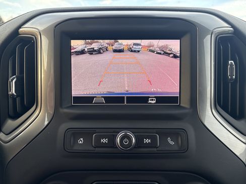 Used 2024 Chevrolet Silverado 1500 Custom w/ Turbomax Blackout Package image 30