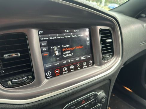 Used 2019 Dodge Charger GT RWD image 19