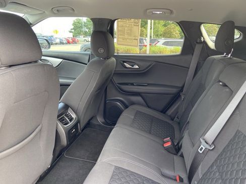 Used 2020 Chevrolet Blazer LT FWD image 17