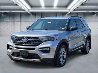 Used 2022 Ford Explorer XLT w/ Equipment Group 202A image 1