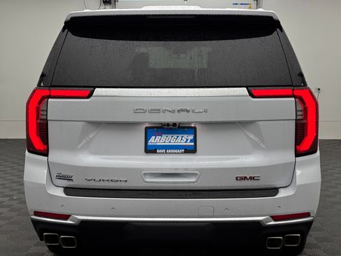 New 2026 GMC Yukon Denali w/ Advanced Technology Package AWD/4WD image 12
