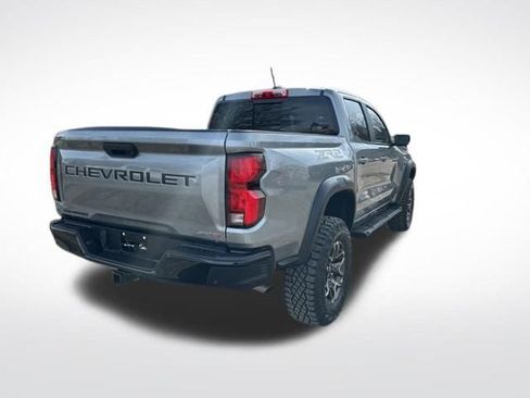 Used 2024 Chevrolet Colorado ZR2 w/ ZR2 Convenience Package III image 6