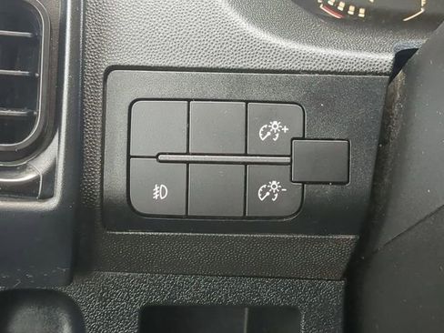 Used 2025 RAM ProMaster 2500 w/ Convenience Group FWD image 24