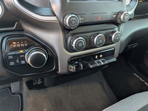 Used 2020 RAM 1500 Big Horn image 12