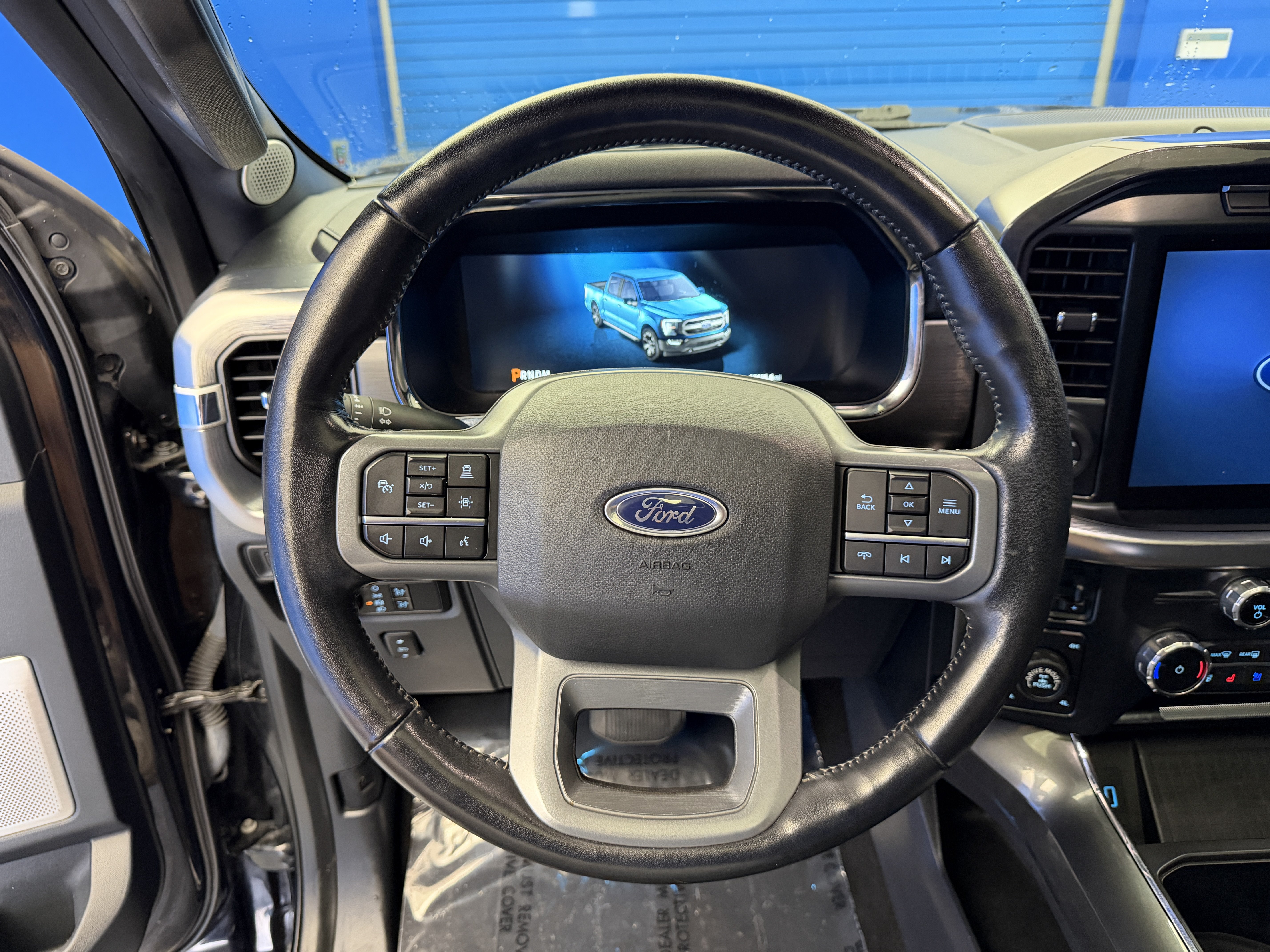 Used 2022 Ford F150 Lariat w/ Equipment Group 502A High AWD/4WD image 15